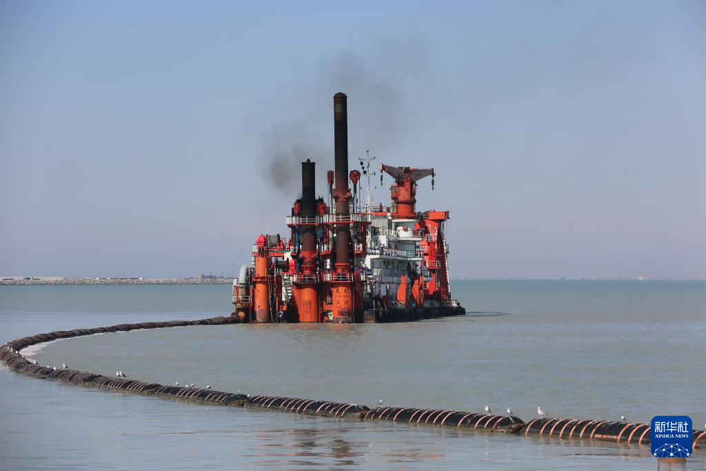 通讯｜中企在海底“精雕细刻” 疏浚伊拉克海港(图2)