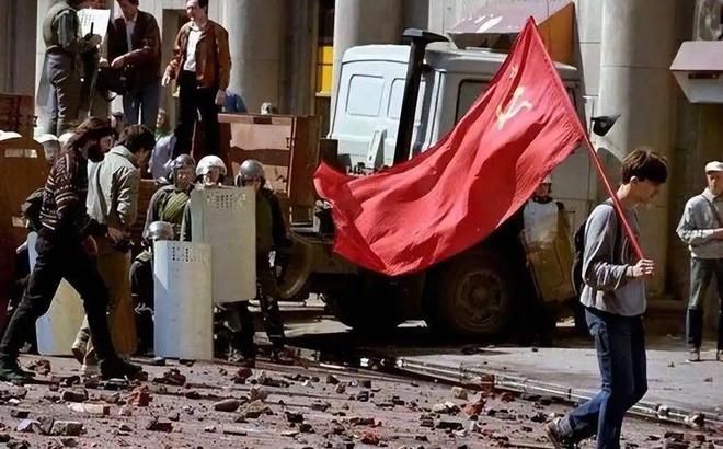 苏联解体后中国引进人才数量并不多为何只有中国军工腾飞了？(图2)