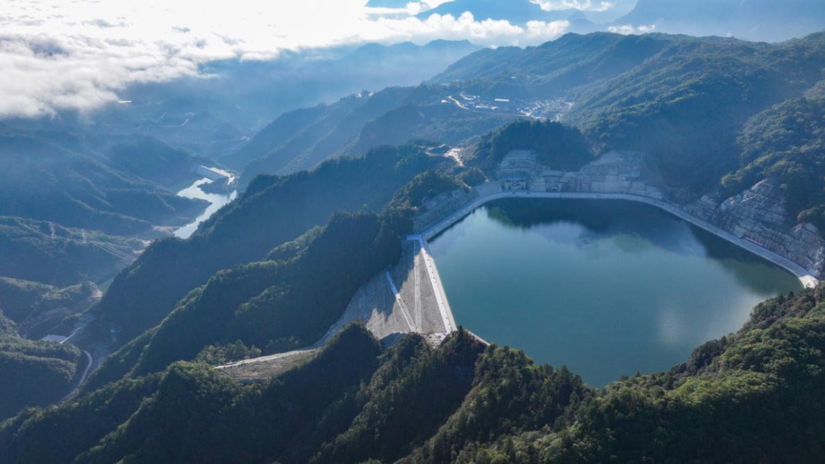 活力中国调研行·万千气象看陕西丨速度 精度 智慧：触摸三秦大地的创新脉搏(图1)