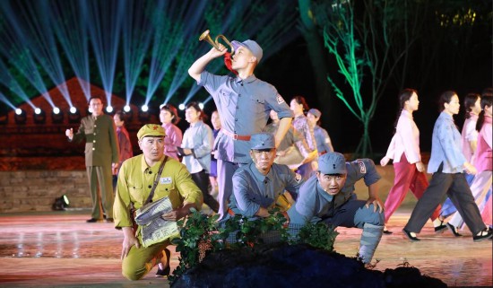走在前 挑大梁丨山东升腾起“郁郁乎文哉”的气象(图4)
