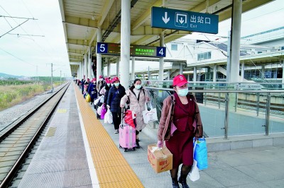 稳就业多措并举强技能繁花满枝——广西不断健全就业促进机制(图3)