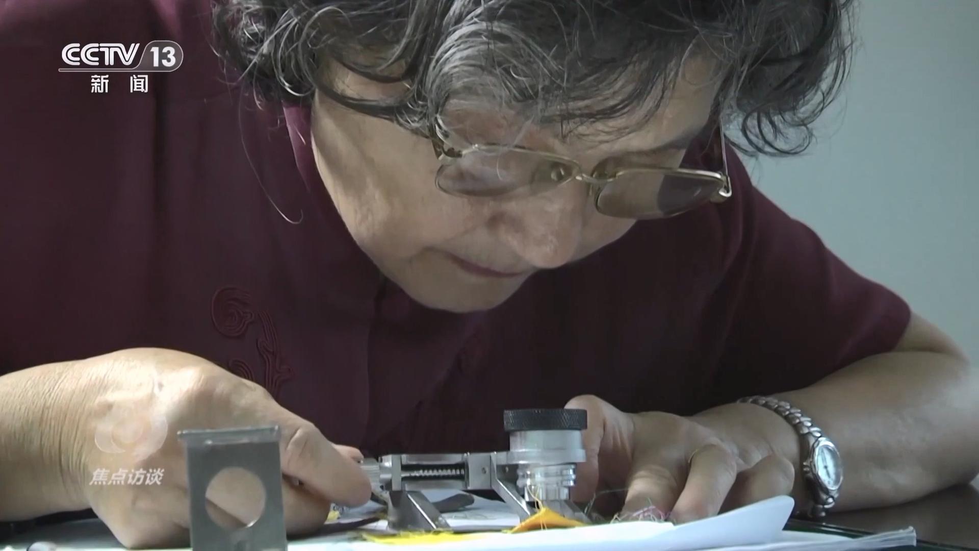 焦点访谈｜“新中式”引领国潮新风尚 千年织锦织出锦绣未来(图2)