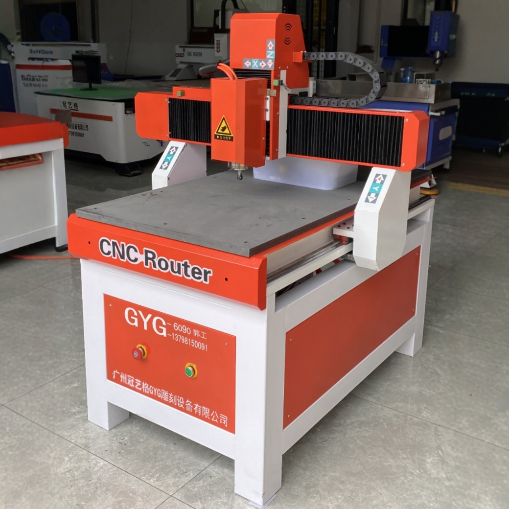 LABUBU的财富秘密藏在东莞200吨钢铁巨兽嘴里(图1)