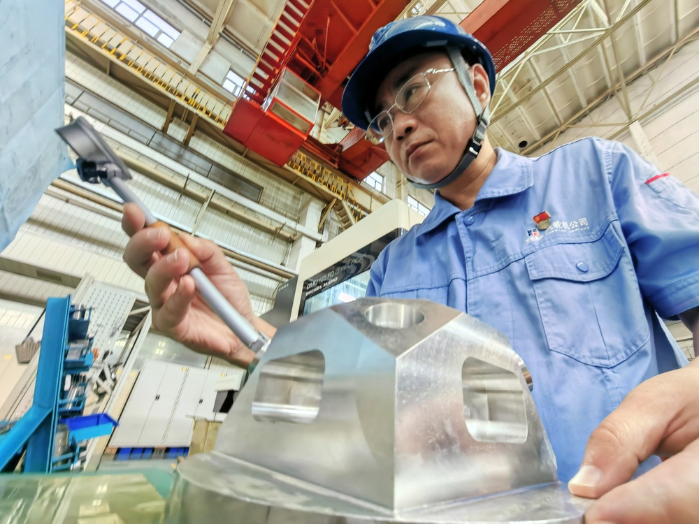 大国工匠为制造业升级“挑大梁”(图3)