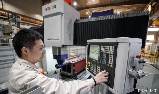 自作自受！自称中立国却对华机床断供瑞士本国订单跳水式暴跌(图1)