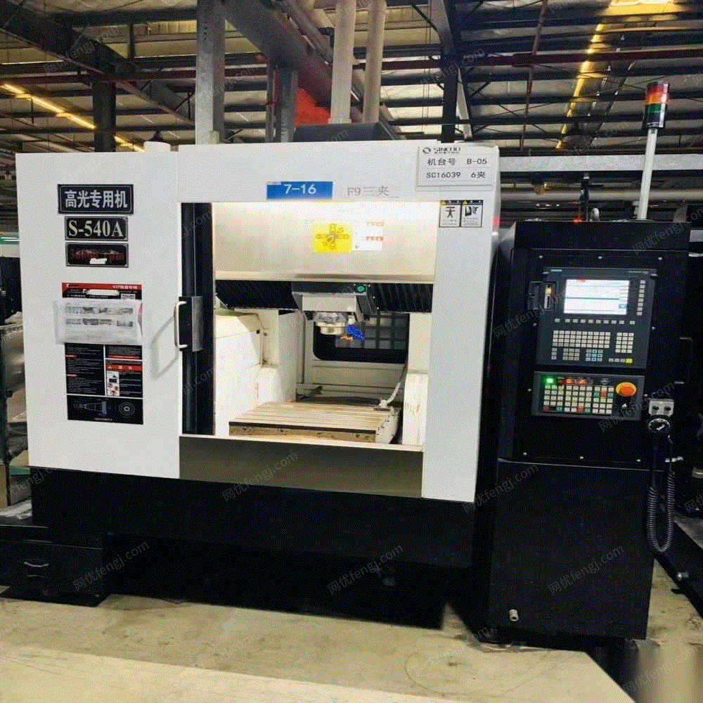 高速精雕石墨机 上善精机高速精雕石墨机有效稳定是您加工的好帮手。配置升级品质优良耐用性强是您提升模具生产效率、降低成本的理想选择。(图1)