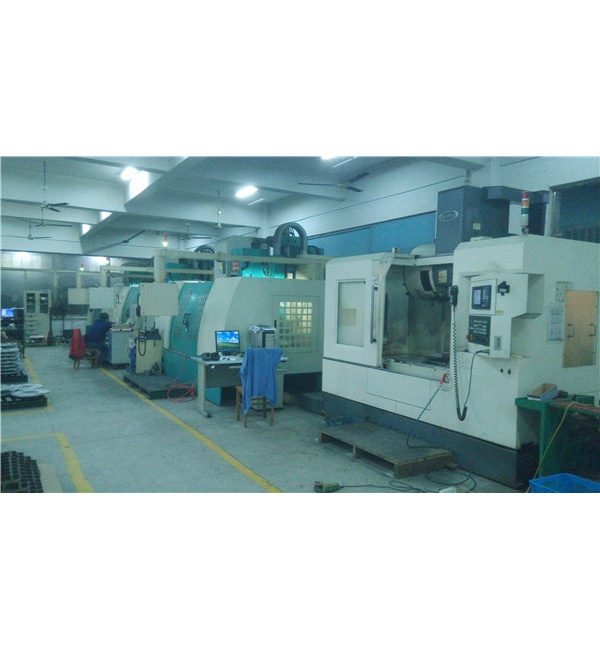 舜佳智能取得夹持稳定的数控加工装置专利有效阻挡切屑进入设备内部(图1)