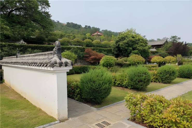 郑州陵园新密凤凰山陵园墓地价格2026新密凤凰山电话地址预约咨询(图5)