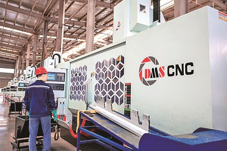 夯实高质量发展智造根基——重庆綦江让实体经济焕新出彩(图2)