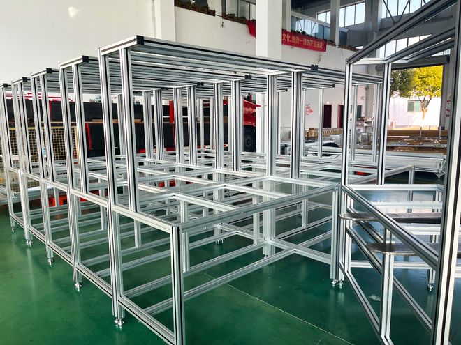 能提供数控精雕等深加工服务的工业铝型材厂家？(图1)